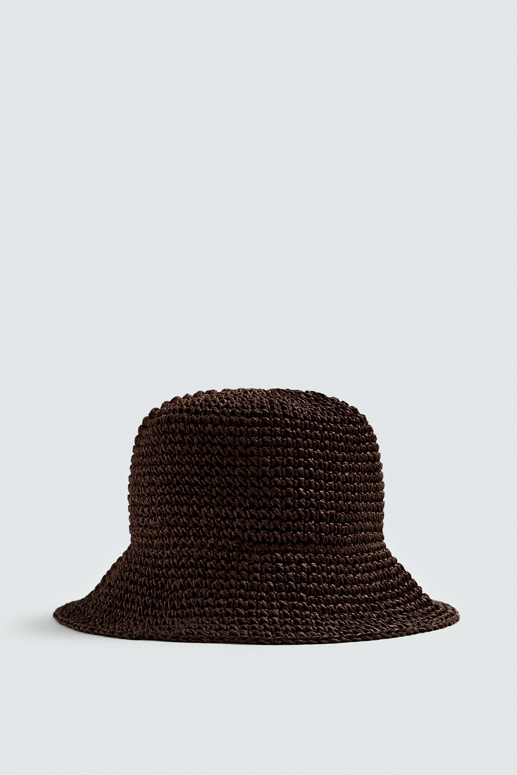 CROCHET BUCKET HAT
